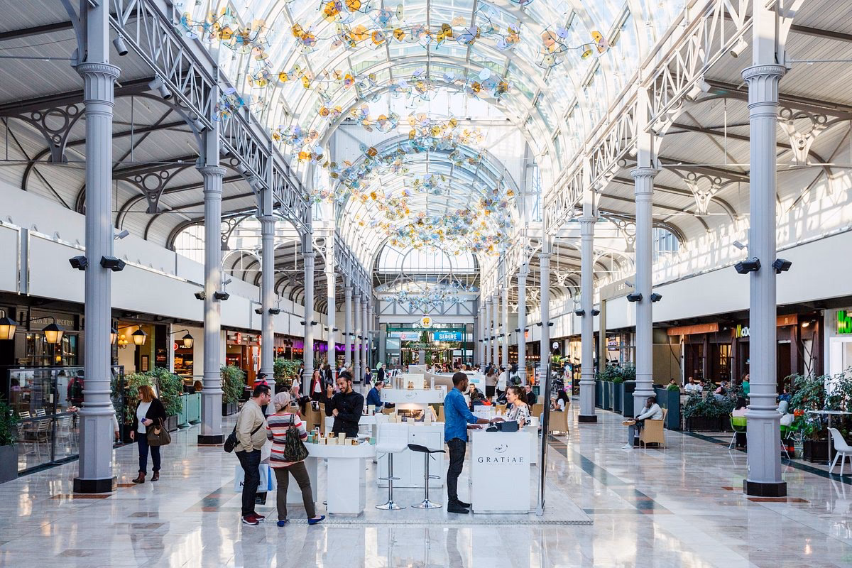 Hvor mange dage skal man bruge i Disneyland Paris?