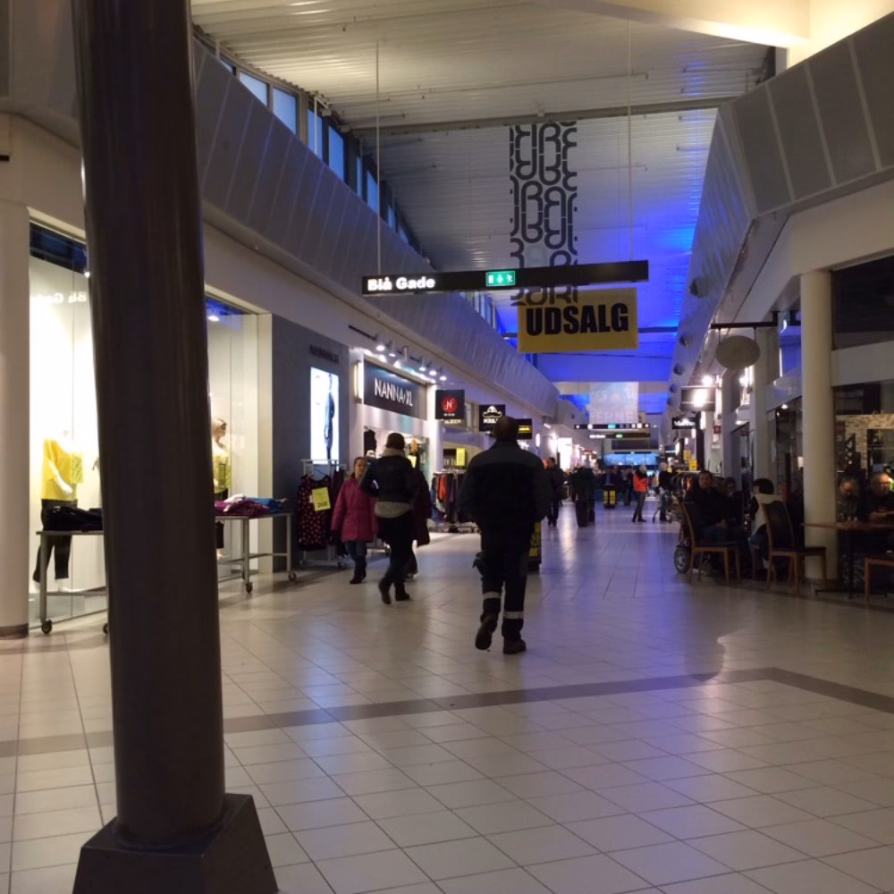 Hvilken by er størst, Grenaa eller Ebeltoft?